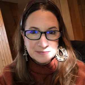 Meet your Posher, Nancy